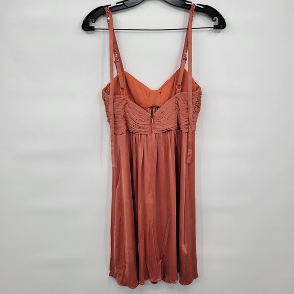 BCBGMaxazria Orange Mini Casual Dress Size 2 - ASO Taylor Swift - Picture 4 of 11